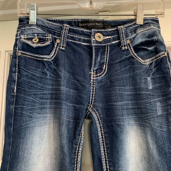 Firm price- Rue21 dark wash low rise boot cut curvy jeans - Picture 2 of 11